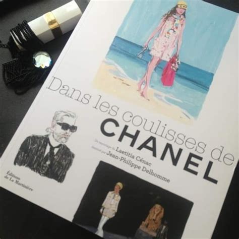 dans les coulisses de chanel|Dans les coulisses de Chanel, le beau livre qui fait revivre les .